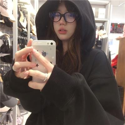 穷街艳女 海报