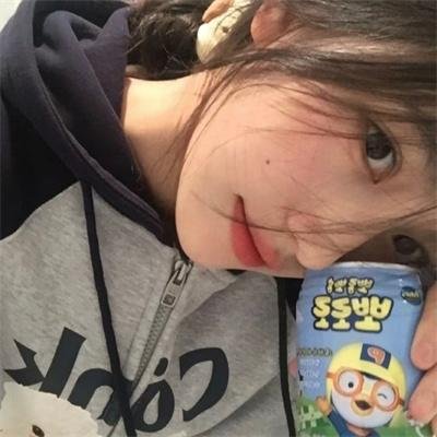 阳光小美女 海报
