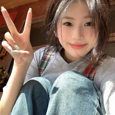 那年,我们爱得闪闪发亮 海报